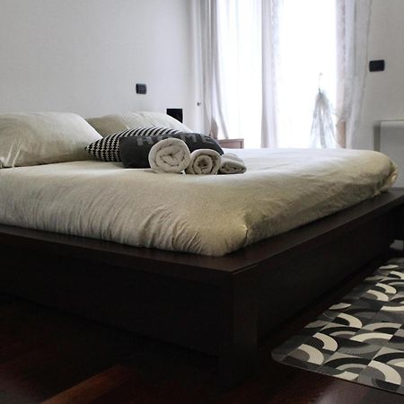 Fara 8 Apartment Bari Bagian luar foto