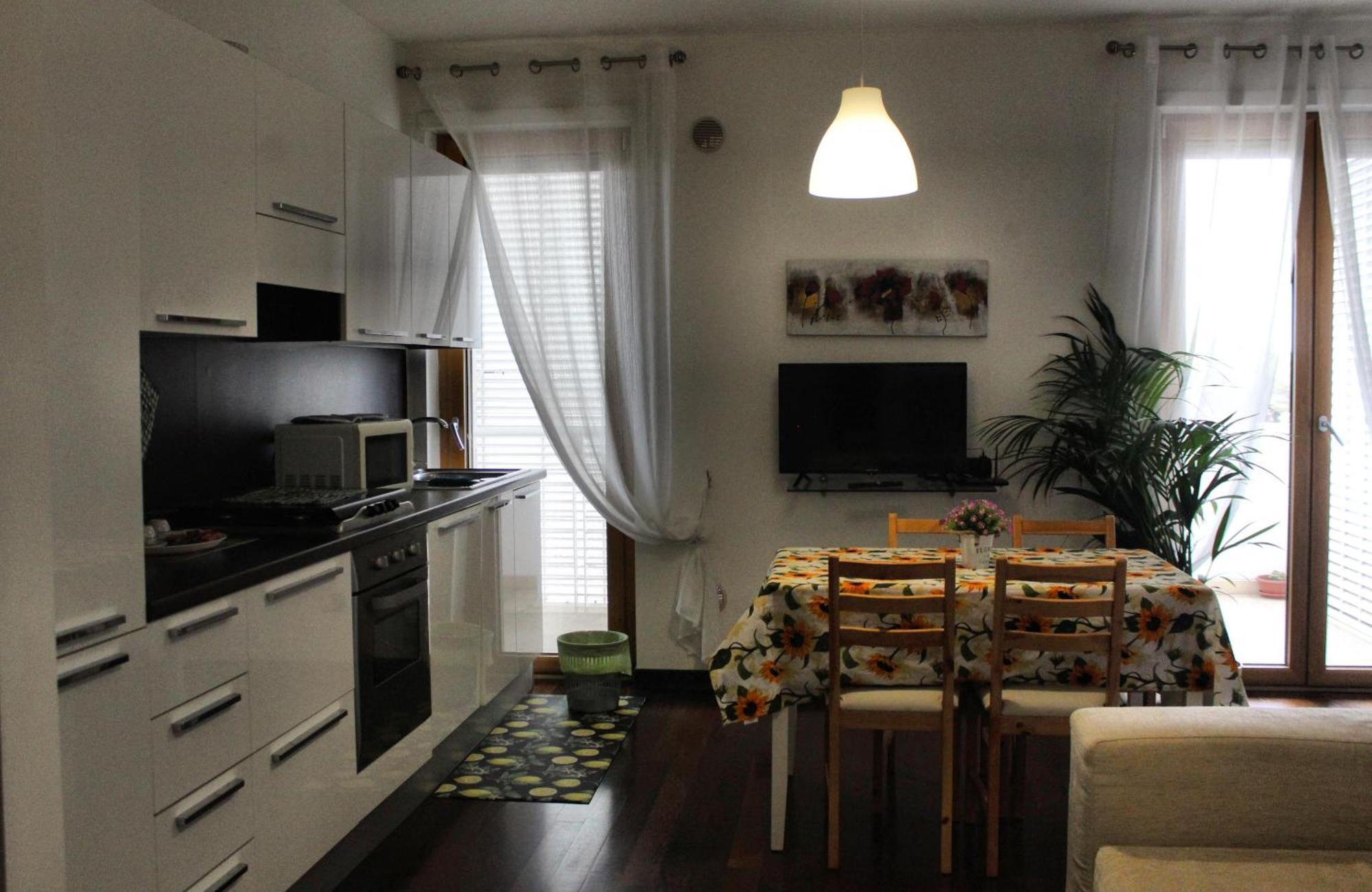 Fara 8 Apartment Bari Bagian luar foto